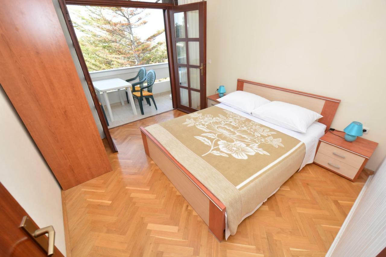ורסי Apartments Beach מראה חיצוני תמונה