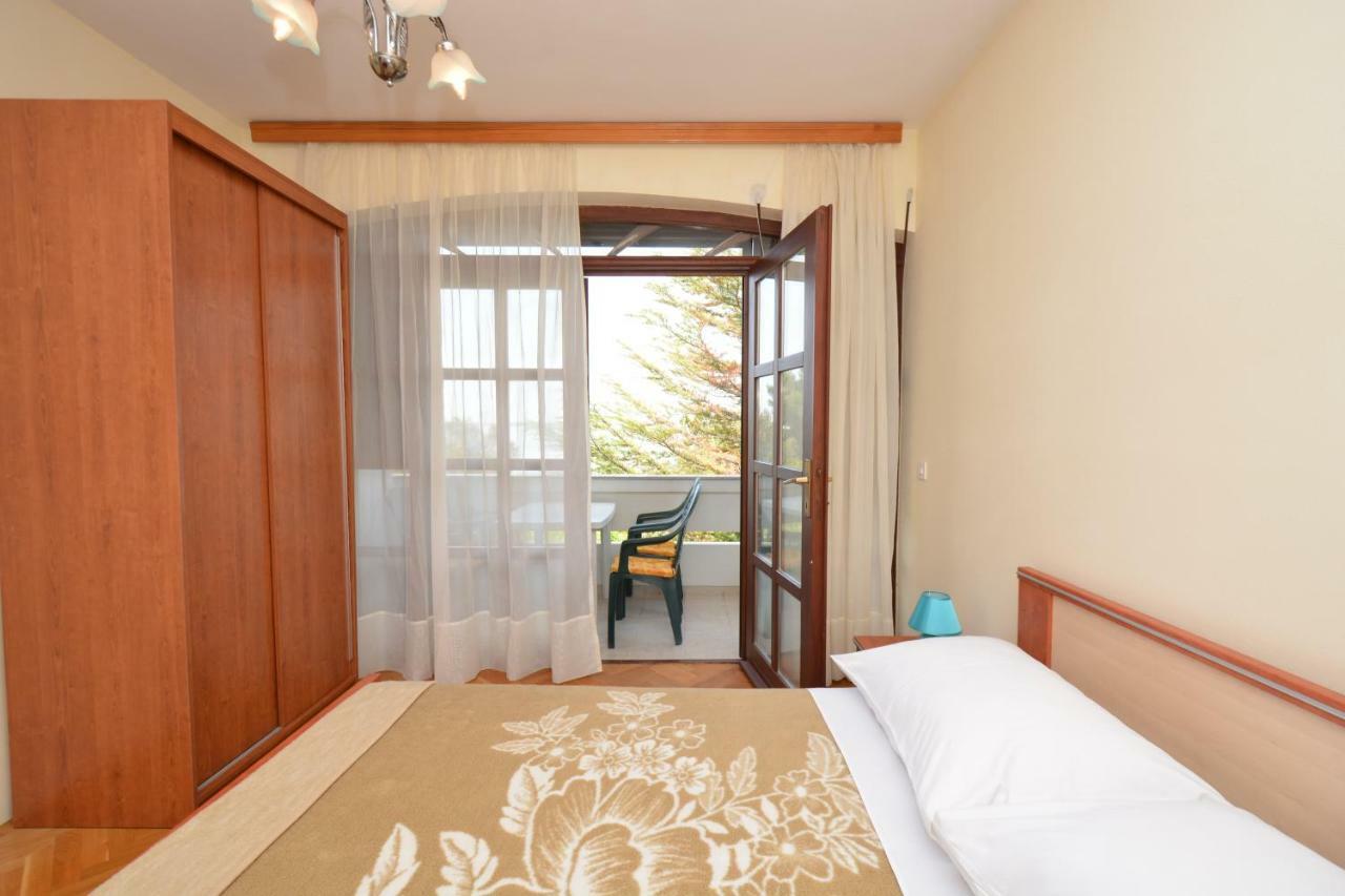 ורסי Apartments Beach מראה חיצוני תמונה