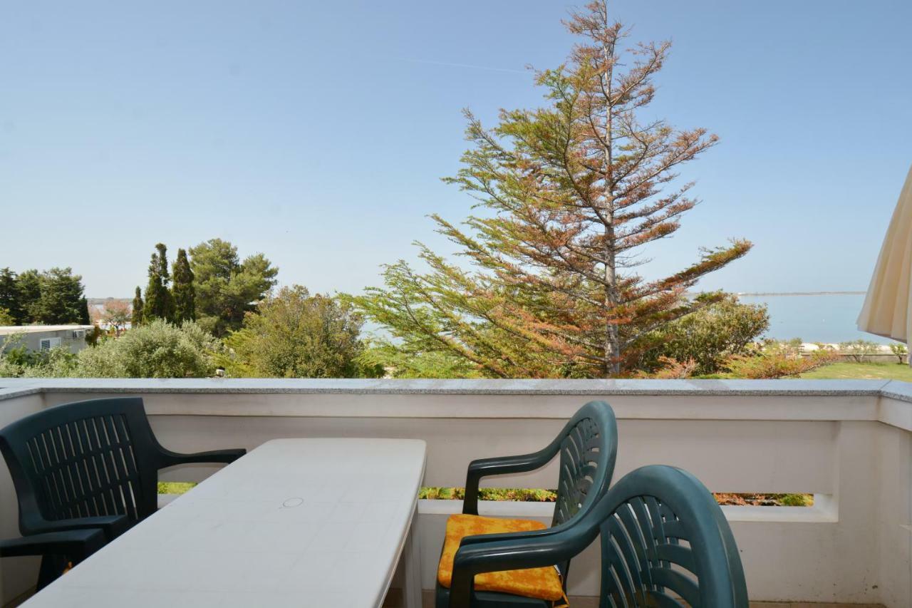 ורסי Apartments Beach מראה חיצוני תמונה