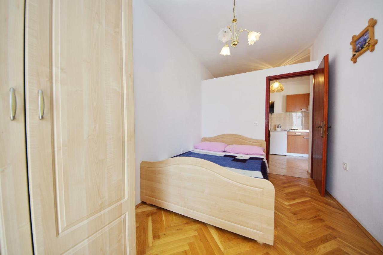 ורסי Apartments Beach מראה חיצוני תמונה