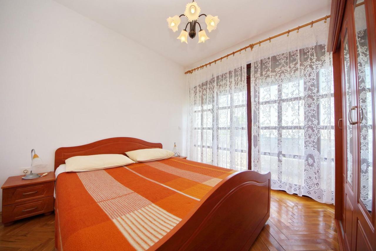 ורסי Apartments Beach מראה חיצוני תמונה